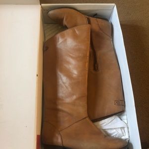 Brown Leather Aldo Boots 👢